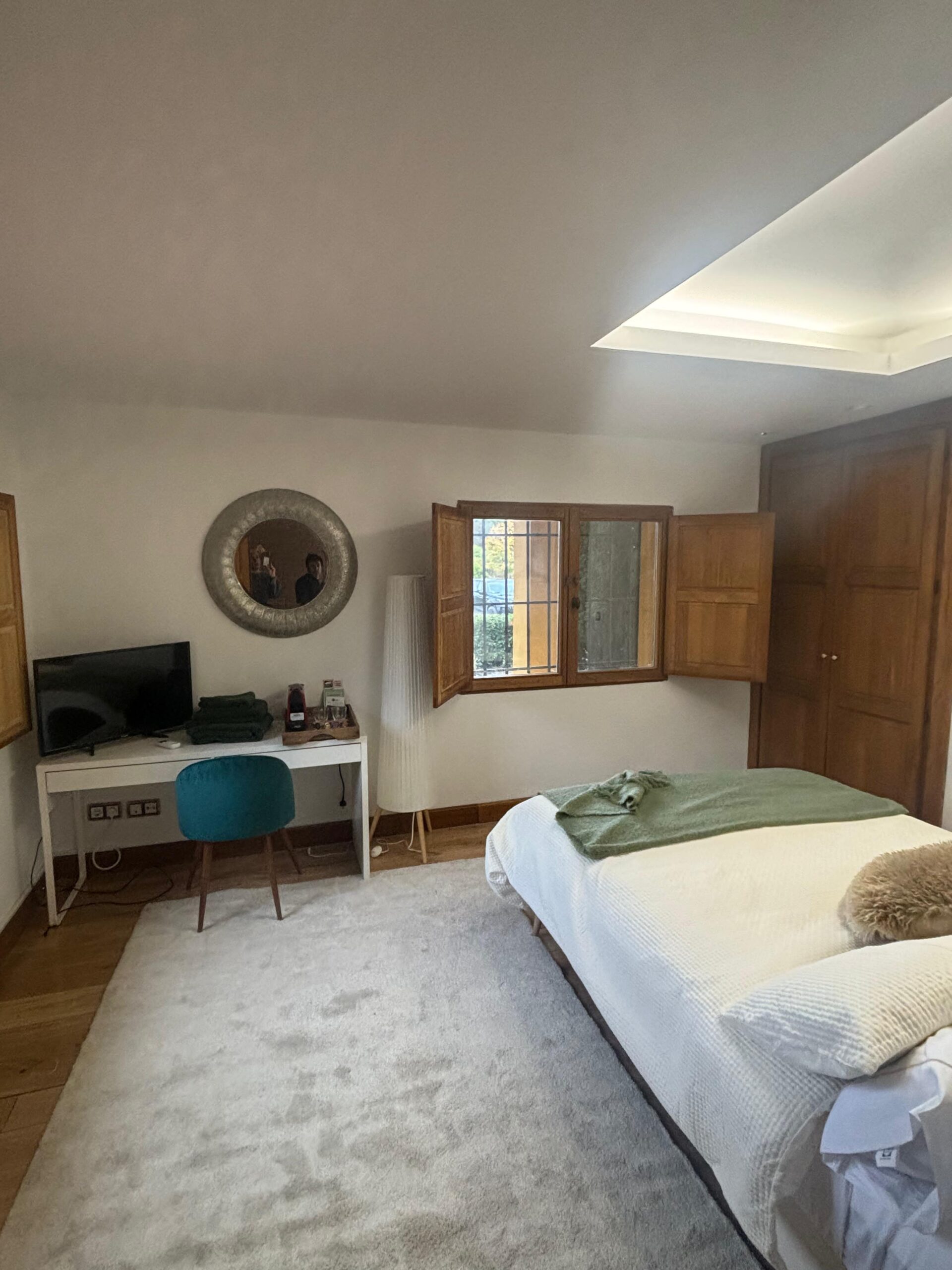 WhatsApp_Image_2025-11-03_at_10.52.08_2