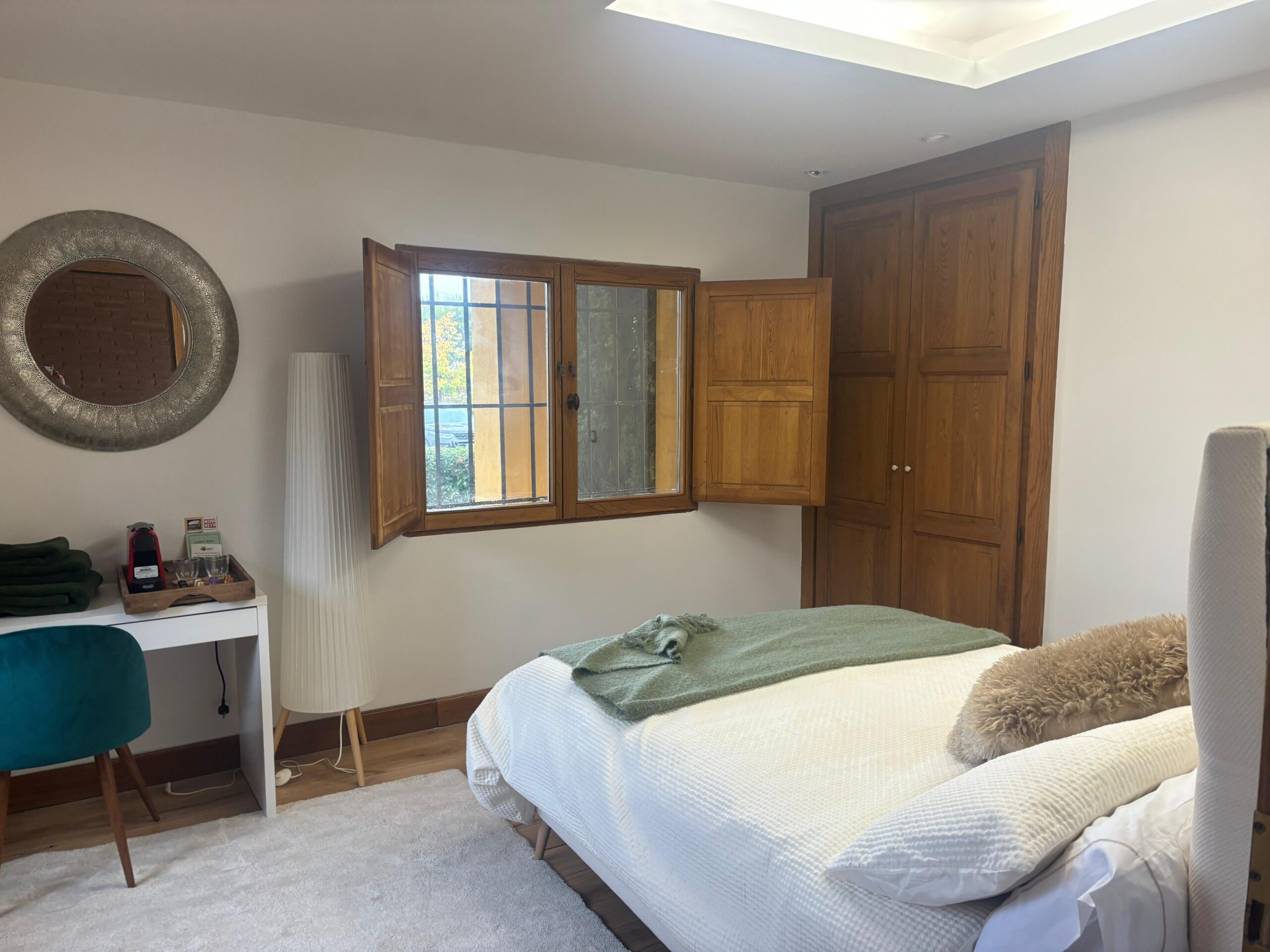 WhatsApp_Image_2025-11-03_at_10.52.10